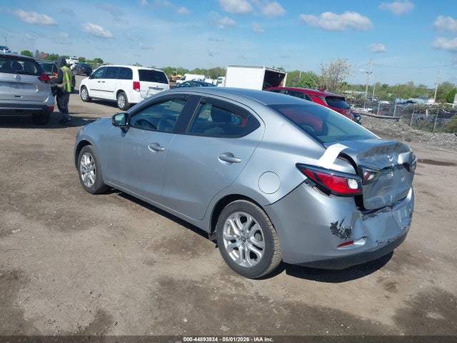 Продаж на аукціоні авто 2017 Toyota Yaris Ia, vin: 3MYDLBYV0HY159799, номер лоту: 44893934
