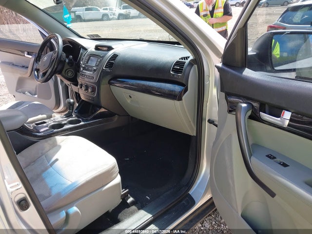 Aukcja sprzedaży 2014 Kia Sorento Lx, vin: 5XYKTDA62EG519403, numer aukcji: 44893940