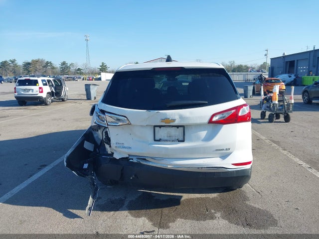 2021 Chevrolet Equinox Awd Lt მანქანა იყიდება აუქციონზე, vin: 3GNAXUEV9MS106853, აუქციონის ნომერი: 44893957