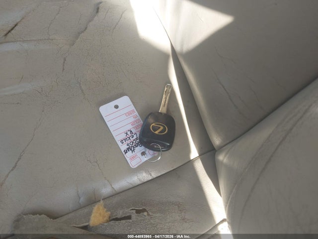 44893965 :رقم المزاد ، 2T2GA31U65C019725 vin ، 2005 Lexus Rx 330 مزاد بيع