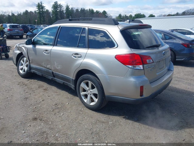 Aukcja sprzedaży 2014 Subaru Outback 2.5i Premium, vin: 4S4BRBDC3E3276060, numer aukcji: 44893986