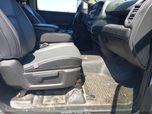 44893988 :رقم المزاد ، 3C7WRSBJ2LG206411 vin ، 2020 Ram 3500 Chassis Tradesman/slt مزاد بيع