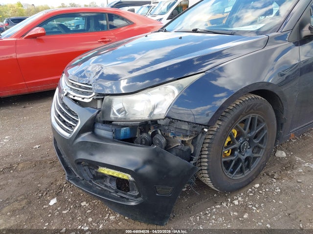 2015 Chevrolet Cruze 1lt Auto მანქანა იყიდება აუქციონზე, vin: 1G1PC5SB6F7142847, აუქციონის ნომერი: 44894026