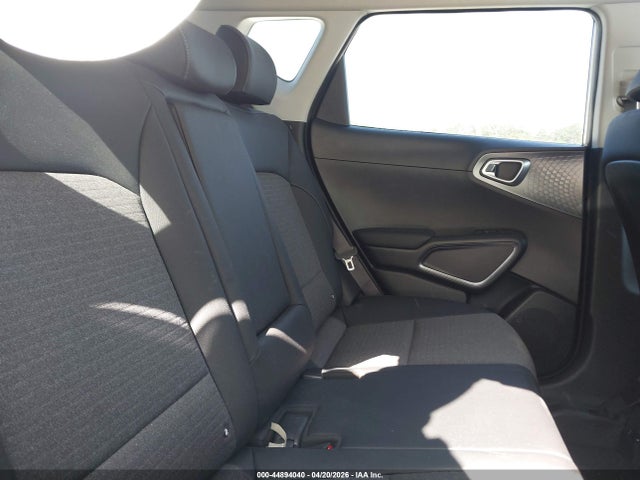 44894040 :رقم المزاد ، KNDJ33AU1L7008005 vin ، 2020 Kia Soul Ex مزاد بيع