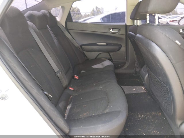 Продажа на аукционе авто 2020 Kia Optima Lx, vin: 5XXGT4L31LG381301, номер лота: 44894074