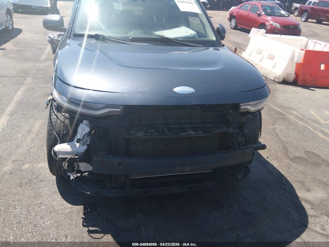 Aukcja sprzedaży 2020 Kia Soul Ex, vin: KNDJ33AU8L7017588, numer aukcji: 44894096