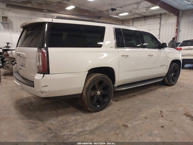 44894106 :رقم المزاد ، 1GKS2GKC9HR153104 vin ، 2017 Gmc Yukon Xl Slt مزاد بيع