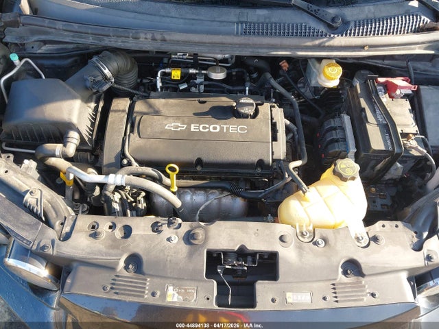 1G1JC5SG8F4138351 Chevrolet Sonic Lt Auto