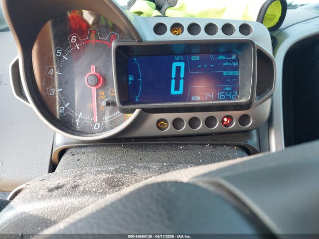1G1JC5SG8F4138351 Chevrolet Sonic Lt Auto