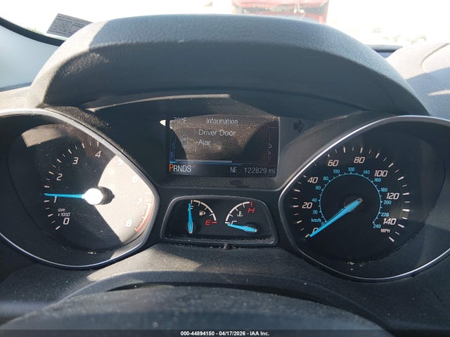1FMCU0G97FUC74475 Ford ESCAPE SE