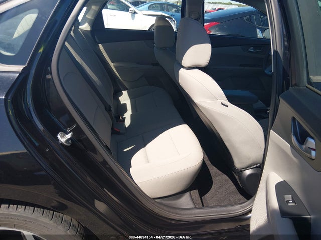 44894154 :رقم المزاد ، 3KPF24AD8KE012615 vin ، 2019 Kia Forte Lxs مزاد بيع