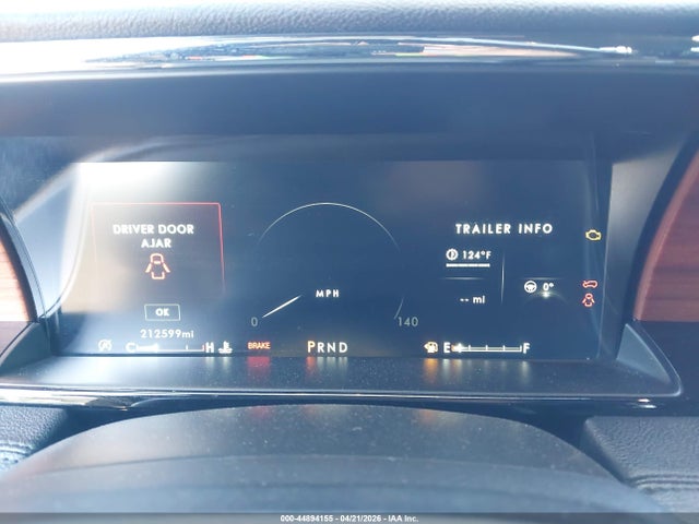 44894155 :رقم المزاد ، 5LMJJ3LT6KEL25047 vin ، 2019 Lincoln Navigator L Reserve مزاد بيع