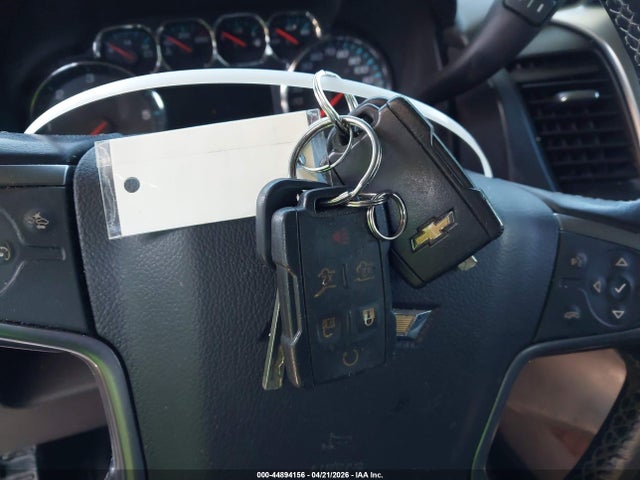 44894156 :رقم المزاد ، 1GNSKHKC5JR274615 vin ، 2018 Chevrolet Suburban Lt مزاد بيع