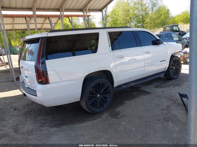 44894156 :رقم المزاد ، 1GNSKHKC5JR274615 vin ، 2018 Chevrolet Suburban Lt مزاد بيع