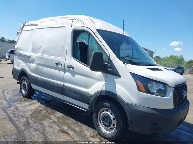 44894181 :رقم المزاد ، 1FTBR1C88NKA74378 vin ، 2022 Ford Transit-250 مزاد بيع