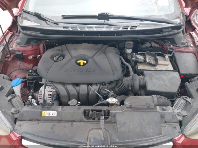 5NPDH4AE9GH665200 Hyundai ELANTRA SE