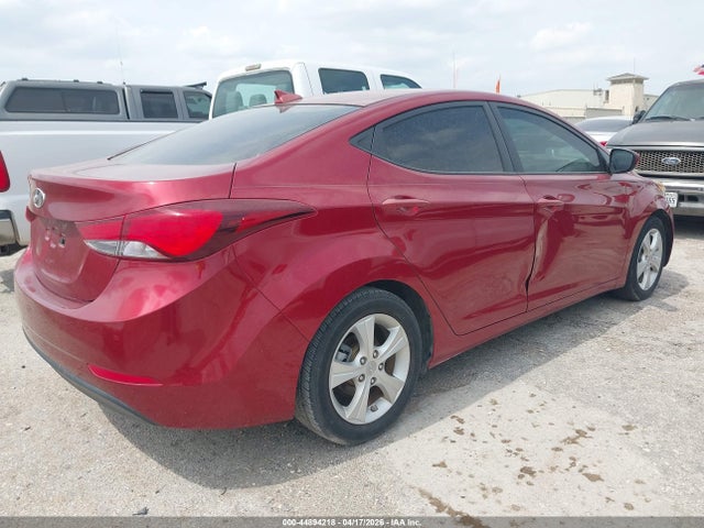 5NPDH4AE9GH665200 Hyundai ELANTRA SE