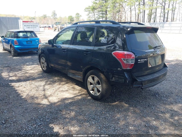 44894229 :رقم المزاد ، JF2SJAKC4FH812125 vin ، 2015 Subaru Forester 2.5i Limited مزاد بيع