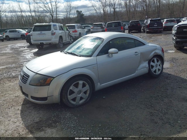 2000 Audi Tt მანქანა იყიდება აუქციონზე, vin: TRUTC28N7Y1003117, აუქციონის ნომერი: 44894246