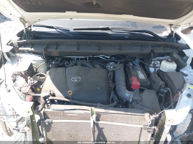 44894269 :رقم المزاد ، 5TDCZRAH7NS103383 vin ، 2022 Toyota Highlander L مزاد بيع
