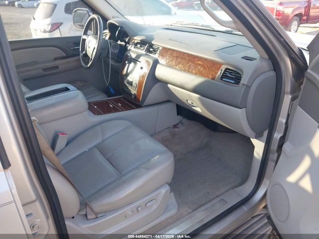 Aukcja sprzedaży 2008 Chevrolet Tahoe Ltz, vin: 1GNFC13028R198291, numer aukcji: 44894271