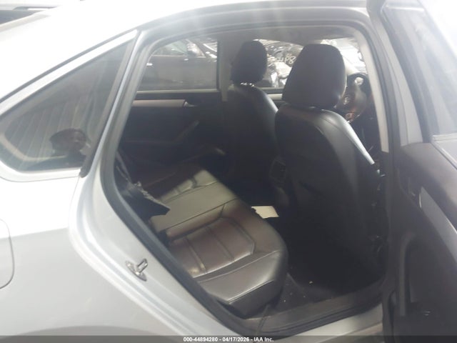 44894280 :رقم المزاد ، 1VWBN7A34DC102124 vin ، 2013 Volkswagen Passat 2.0l Tdi Se مزاد بيع