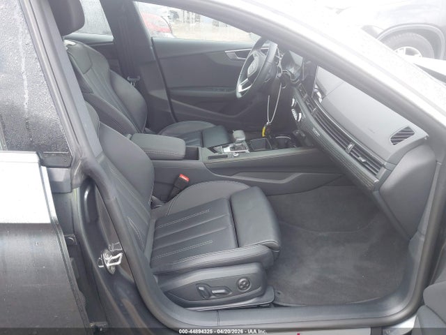 2024 Audi A5 Sportback Premium 45 Tfsi S Line Quattro S Tronic მანქანა იყიდება აუქციონზე, vin: WAUDACF56RA102751, აუქციონის ნომერი: 44894325