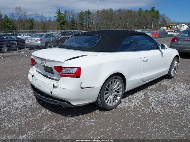Продаж на аукціоні авто 2011 Audi A5 2.0t Premium, vin: WAULFAFH4BN007521, номер лоту: 44894374
