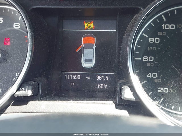Продаж на аукціоні авто 2011 Audi A5 2.0t Premium, vin: WAULFAFH4BN007521, номер лоту: 44894374