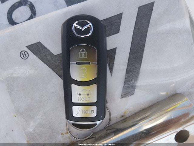 Продажа на аукционе авто 2014 Mazda Mazda3 I Sport, vin: JM1BM1K72E1112765, номер лота: 44894385