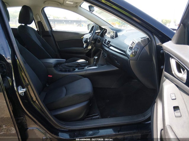 Продажа на аукционе авто 2014 Mazda Mazda3 I Sport, vin: JM1BM1K72E1112765, номер лота: 44894385