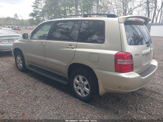 2003 TOYOTA HIGHLANDER JTEHF21A830142892 Photo 2