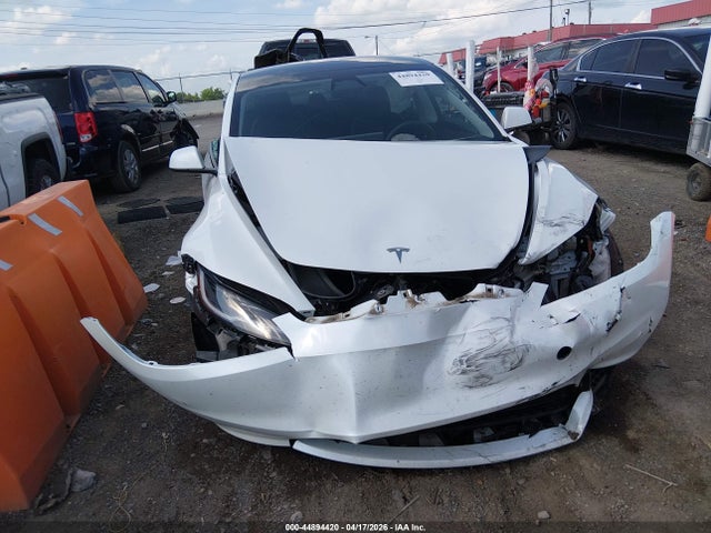 Продажа на аукционе авто 2024 Tesla Model 3 Long Range Dual Motor All-wheel Drive/rear-wheel Drive, vin: 5YJ3E1EA1RF728186, номер лота: 44894420