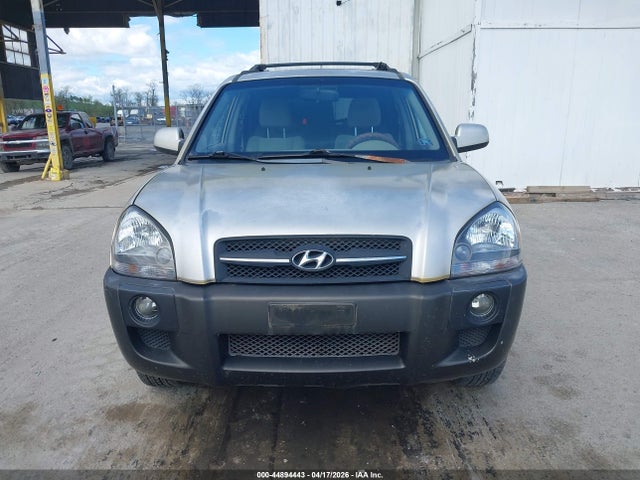 2005 HYUNDAI TUCSON KM8JN72D35U102628 Photo 5