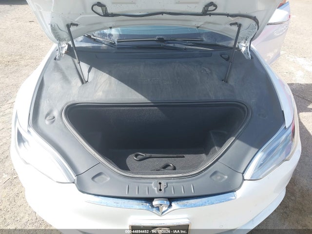 44894452 :رقم المزاد ، 5YJSA1E47MF425777 vin ، 2021 Tesla Model S Performance Dual Motor All-wheel Drive مزاد بيع