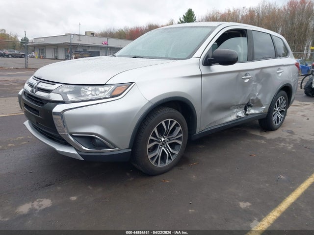 Продаж на аукціоні авто 2018 Mitsubishi Outlander Es, vin: JA4AZ3A35JZ056589, номер лоту: 44894461