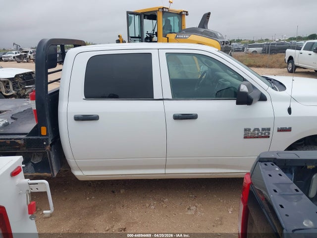 Aukcja sprzedaży 2018 Ram 2500 Tradesman  4x4 8' Box, vin: 3C6UR5HJ5JG390180, numer aukcji: 44894469