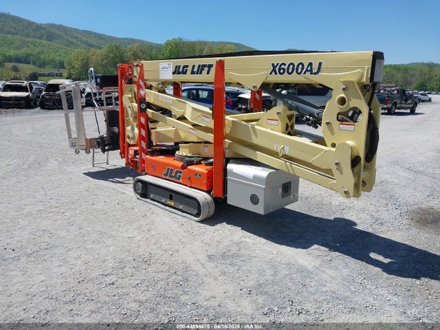 Продаж на аукціоні авто 2020 Jlg X600aj, vin: C170002259, номер лоту: 44894475