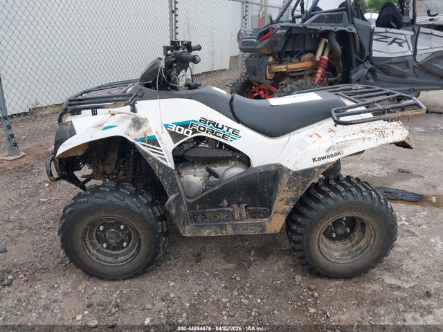 Kawasaki Kvf300 C 2023 RGSWM22A0PBK34725 Image 13