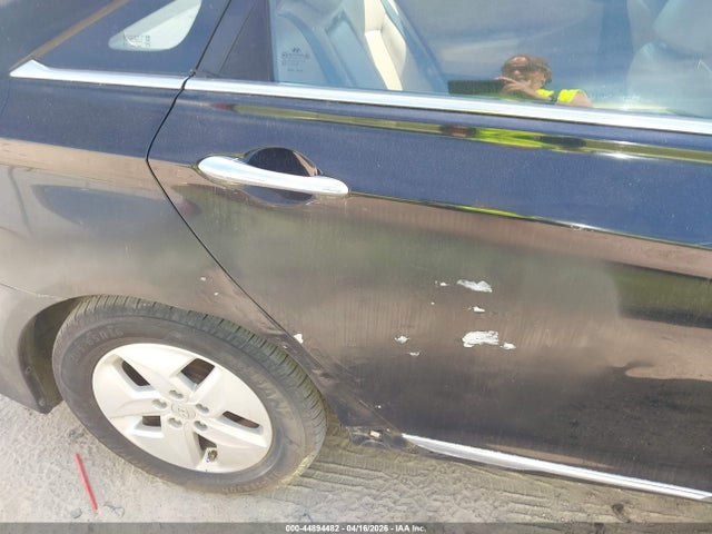 Продаж на аукціоні авто 2012 Hyundai Sonata Hybrid, vin: KMHEC4A47CA034274, номер лоту: 44894482