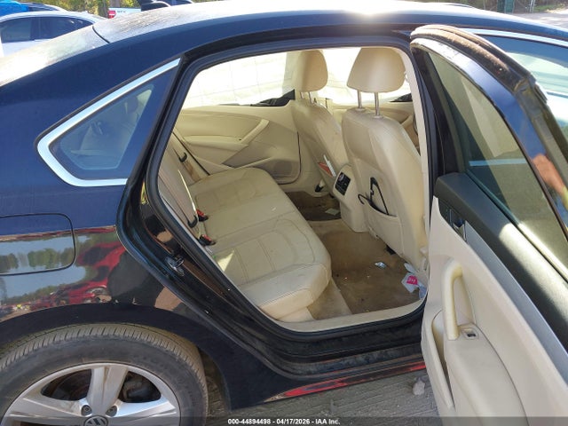 Aukcja sprzedaży 2013 Volkswagen Passat 2.5l Se, vin: 1VWBH7A37DC136212, numer aukcji: 44894498