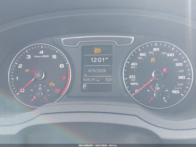 2018 Audi Q3 2.0t Premium/2.0t Sport Premium მანქანა იყიდება აუქციონზე, vin: WA1BCCFS6JR000487, აუქციონის ნომერი: 44894557