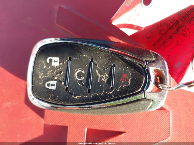 3GNAXSEV8JS627059 Chevrolet EQUINOX LT