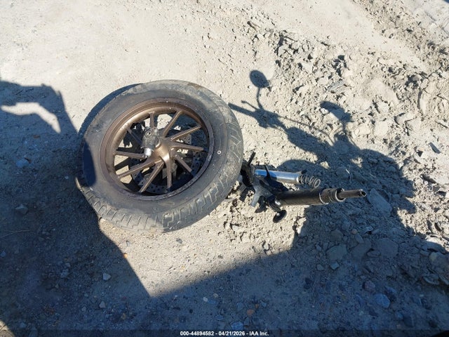 MLHPC5601R5700715 Honda CMX500