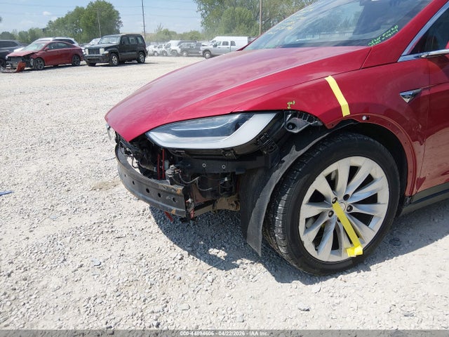 44894606 :رقم المزاد ، 5YJXCDE22JF133885 vin ، 2018 Tesla Model X 100d/75d/p100d مزاد بيع