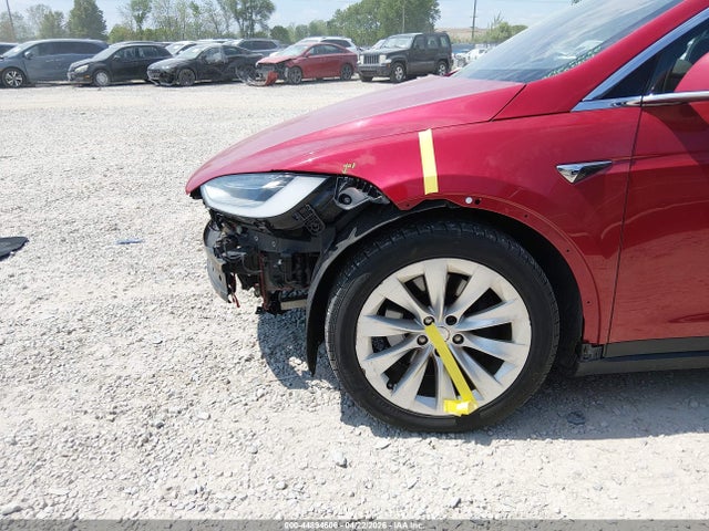 44894606 :رقم المزاد ، 5YJXCDE22JF133885 vin ، 2018 Tesla Model X 100d/75d/p100d مزاد بيع