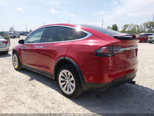 44894606 :رقم المزاد ، 5YJXCDE22JF133885 vin ، 2018 Tesla Model X 100d/75d/p100d مزاد بيع