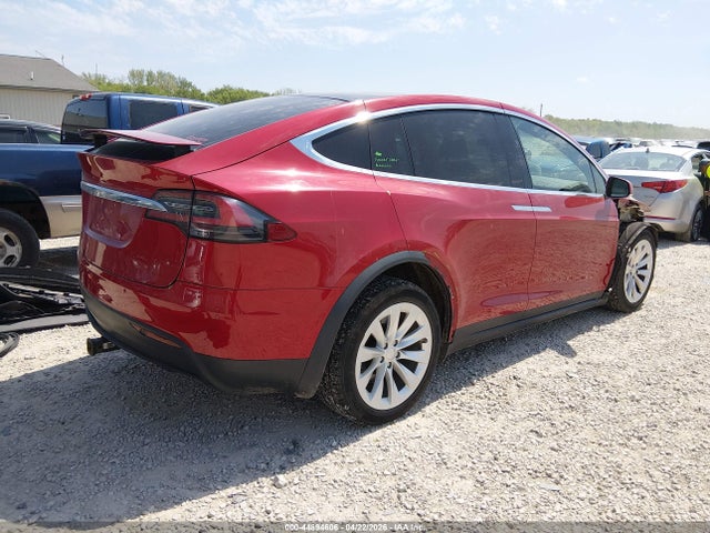 44894606 :رقم المزاد ، 5YJXCDE22JF133885 vin ، 2018 Tesla Model X 100d/75d/p100d مزاد بيع