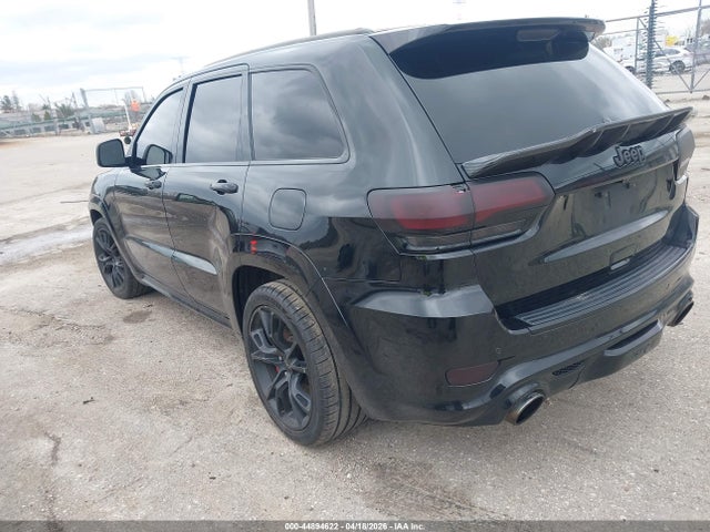 44894622 :رقم المزاد ، 1C4RJFDJ4HC905961 vin ، 2017 Jeep Grand Cherokee Srt 4x4 مزاد بيع