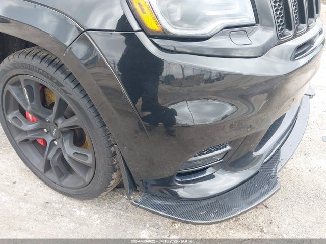 44894622 :رقم المزاد ، 1C4RJFDJ4HC905961 vin ، 2017 Jeep Grand Cherokee Srt 4x4 مزاد بيع